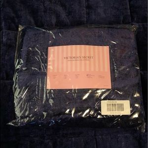 Victoria’s Secret standard pillow sham